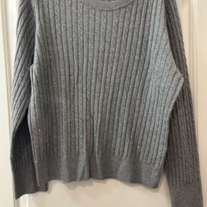 GAP Heather Gray Cable-Knit Crewneck Sweater